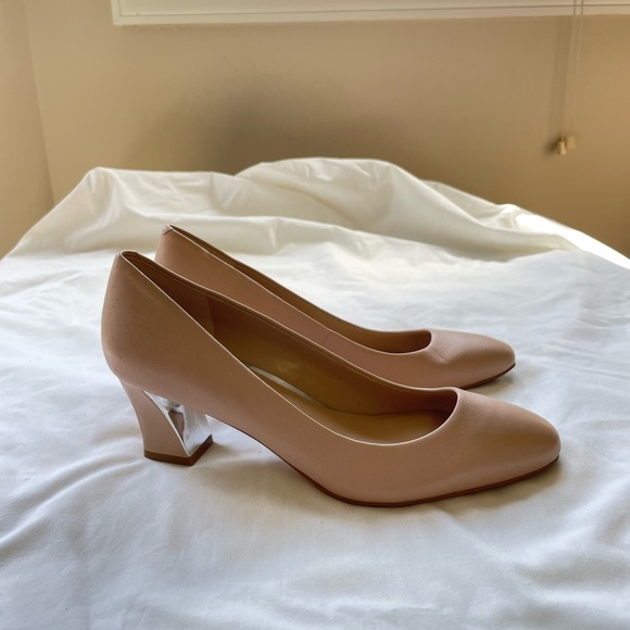 NEW Karl Lagerfeld Andrea Leather Block Heel Pump in Light Brown Size 7.5 - Picture 6 of 9